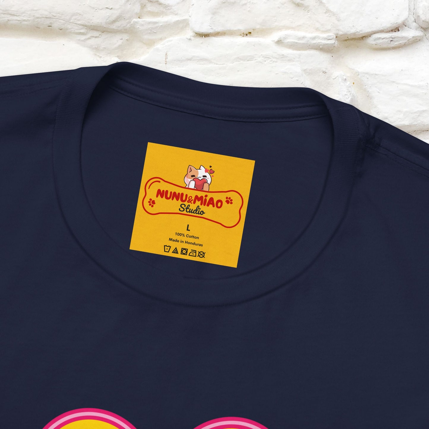 ''Don’t Lose Focus'' Cat T-Shirt | Nunu&Miao Studio