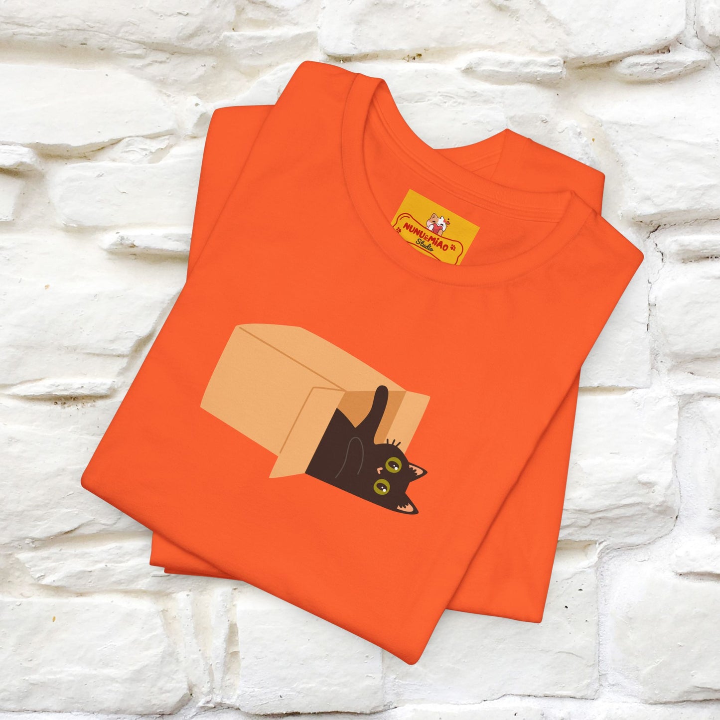 "Think Like There Is No Box" Cat T-Shirt| Front & Back Design | Nunu&Miao Studio