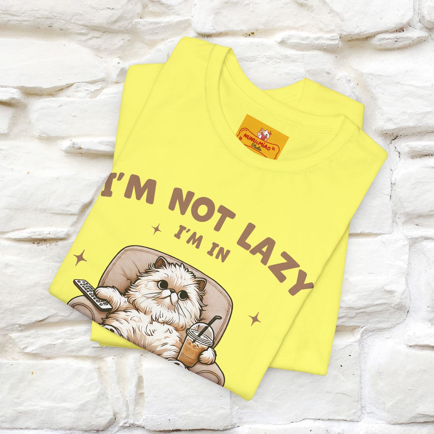 "I'm Not Lazy I'm In Energy-Saving Mode " Cat T-shirt |Nunu&Miao Studio