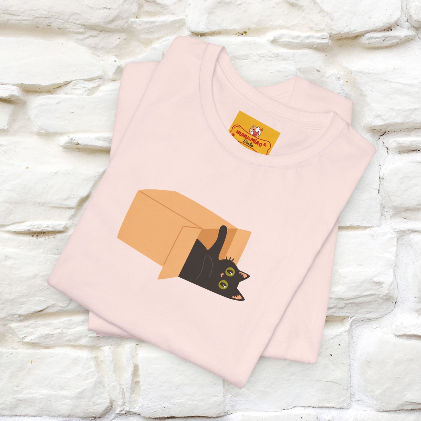 "Think Like There Is No Box" Cat T-Shirt| Front & Back Design | Nunu&Miao Studio