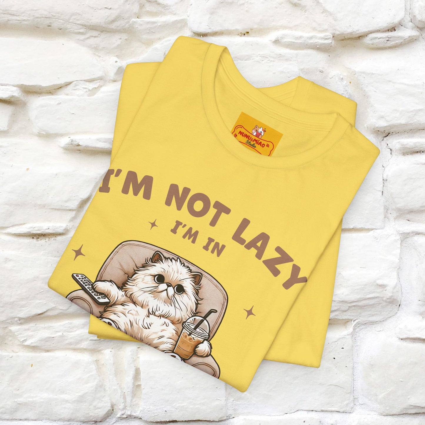 "I'm Not Lazy I'm In Energy-Saving Mode " Cat T-shirt |Nunu&Miao Studio