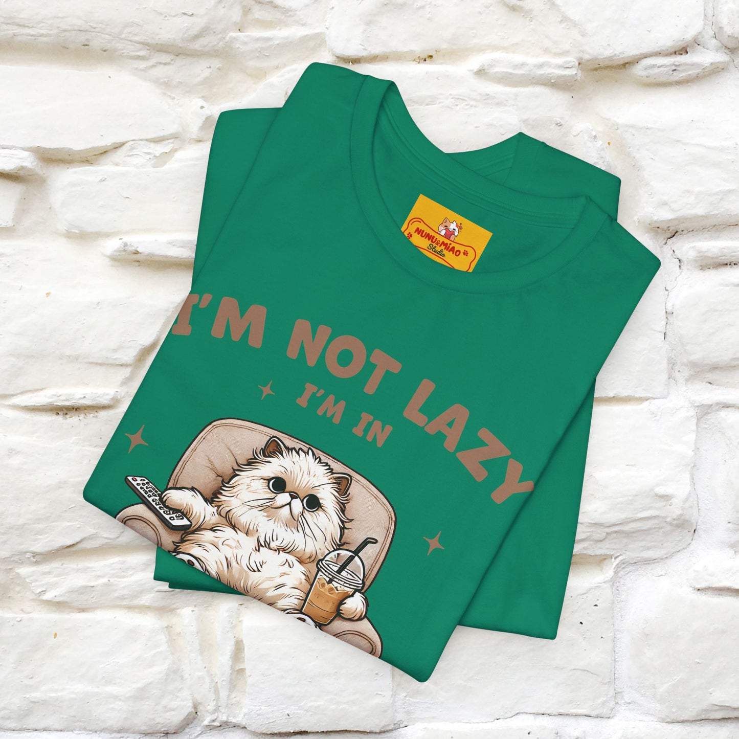 "I'm Not Lazy I'm In Energy-Saving Mode " Cat T-shirt |Nunu&Miao Studio
