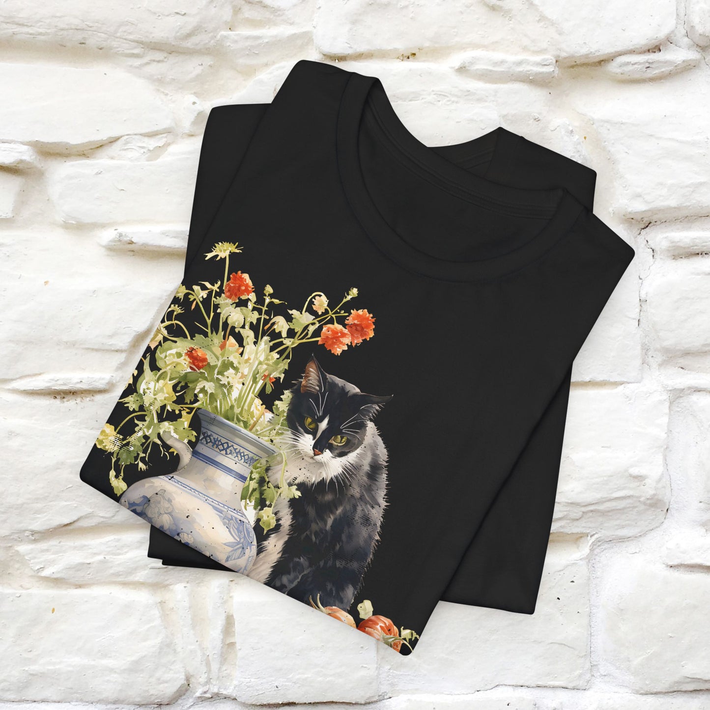 ''THe Cat and The Vase '' T-shirt for Men and Women 100% Cotton* - Nunu&Miao Studio