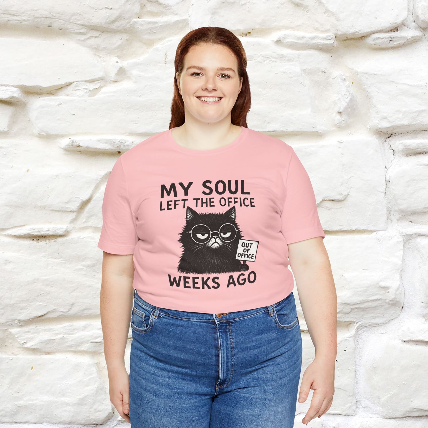 "My Soul Left The Office..." |Funny Cat T-Shirt | Nunu&Miao Studio