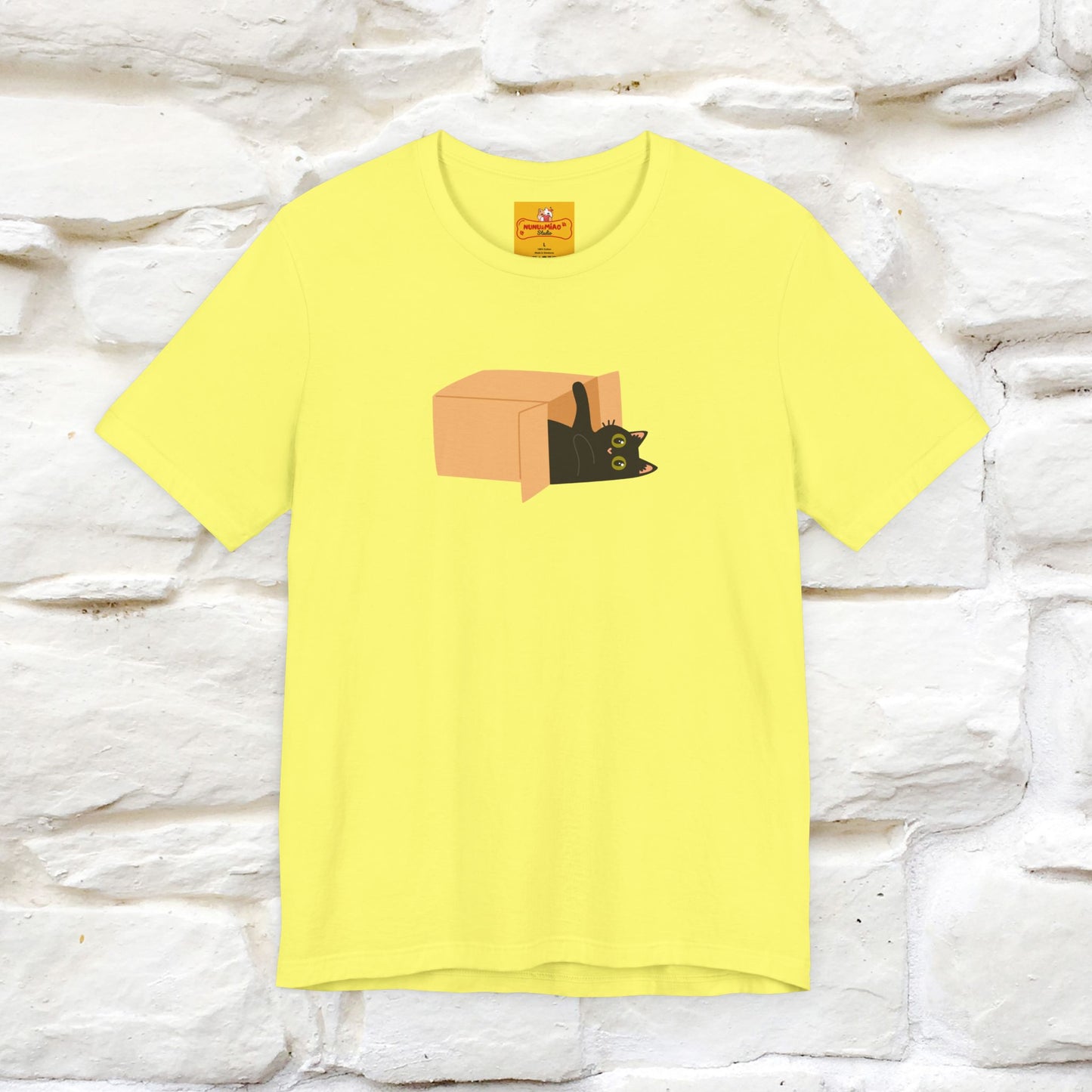 "Think Like There Is No Box" Cat T-Shirt| Front & Back Design | Nunu&Miao Studio