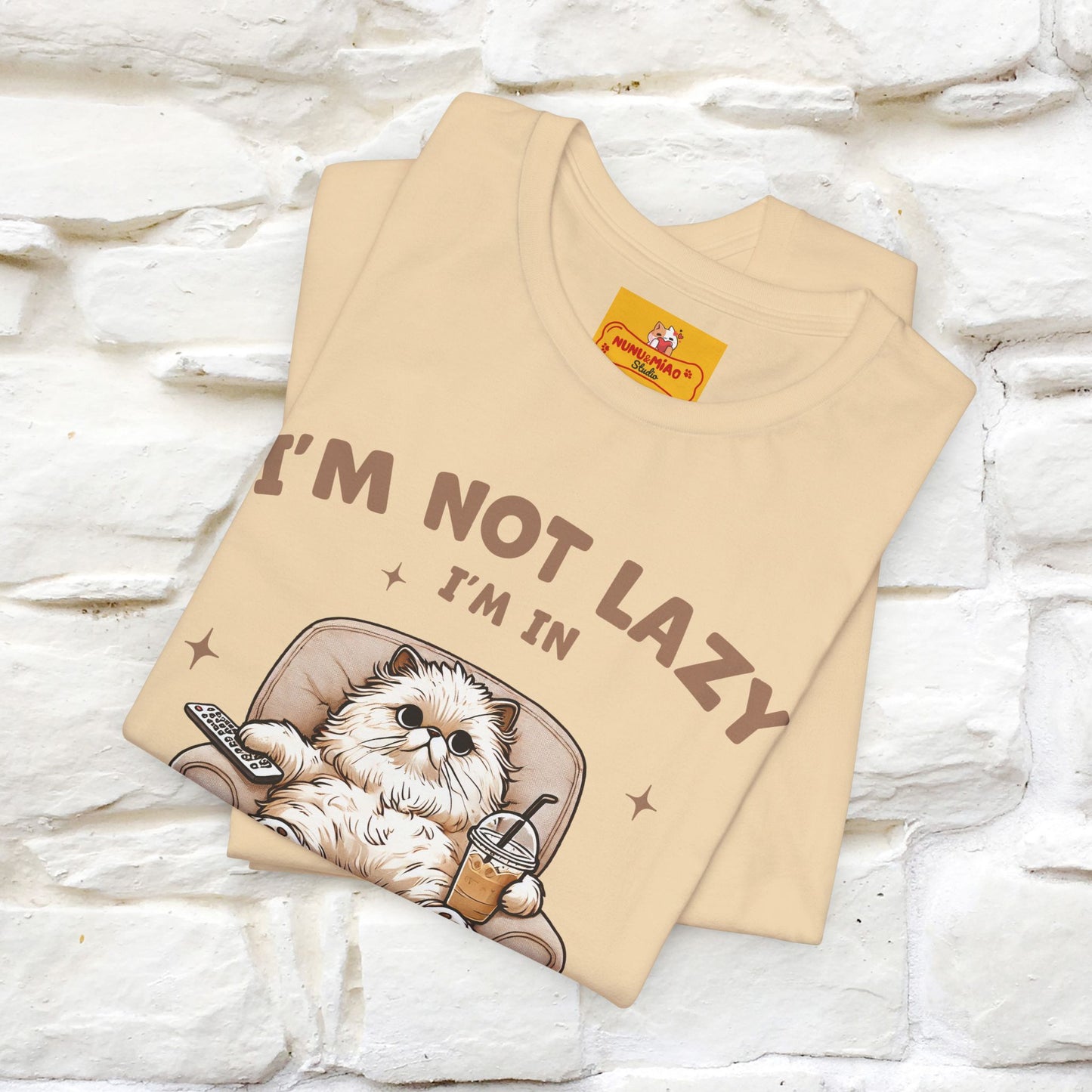 "I'm Not Lazy I'm In Energy-Saving Mode " Cat T-shirt |Nunu&Miao Studio
