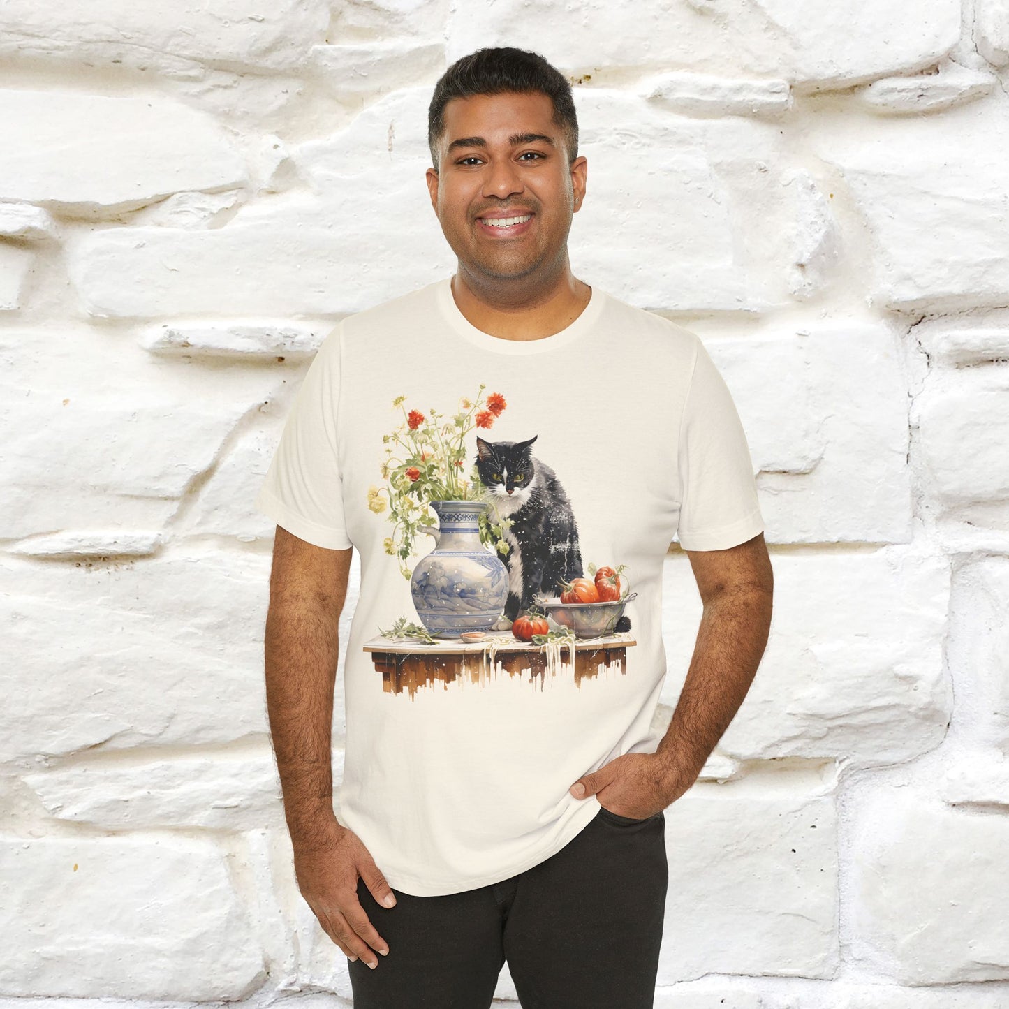 ''THe Cat and The Vase '' T-shirt for Men and Women 100% Cotton* - Nunu&Miao Studio