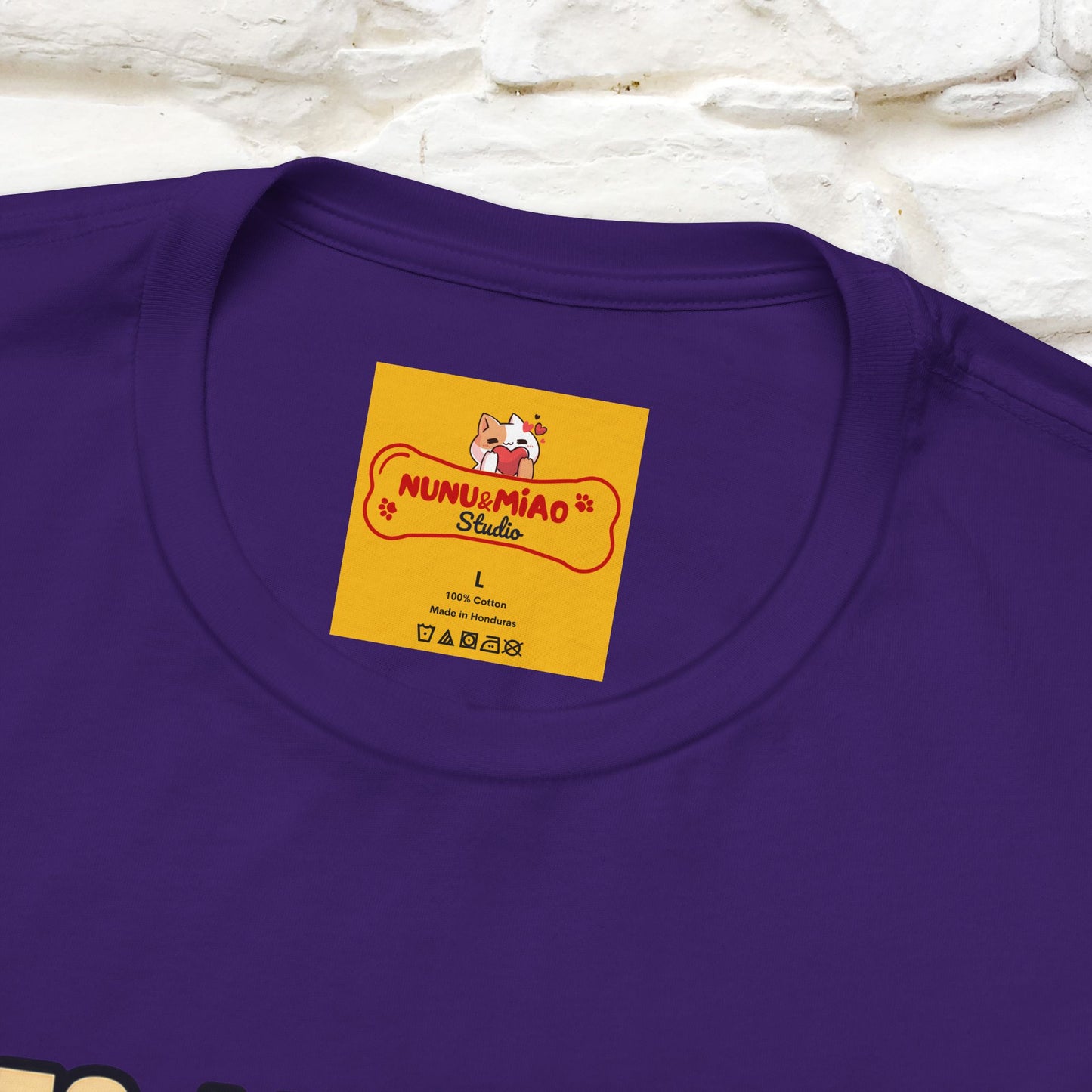 ''Yes, I Look Busy. No I'm Not.''| Sarcastic Cat T-Shirt | Nunu&Miao Studio