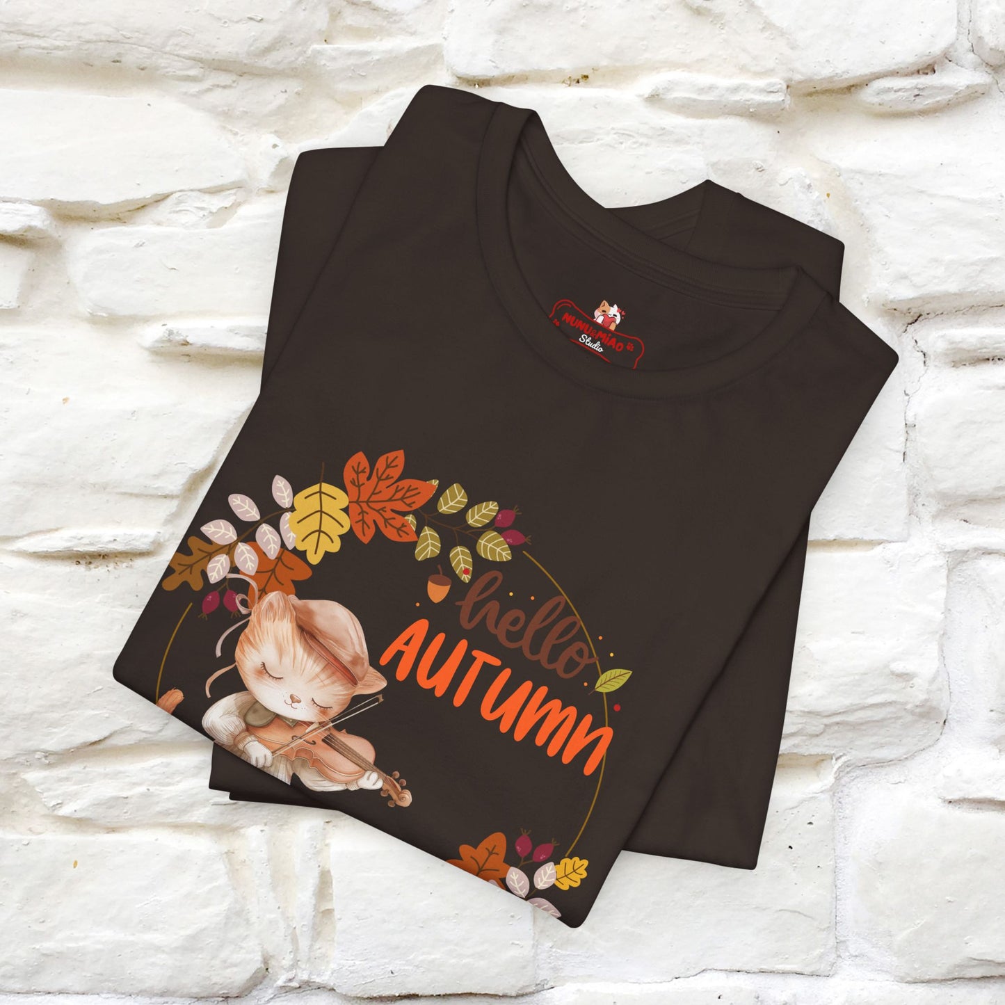 "Hello Autumn" Cat T-Shirt for Men & Women | 100% Cotton* | Cozy Fall Fashion - Nunu&Miao Studio