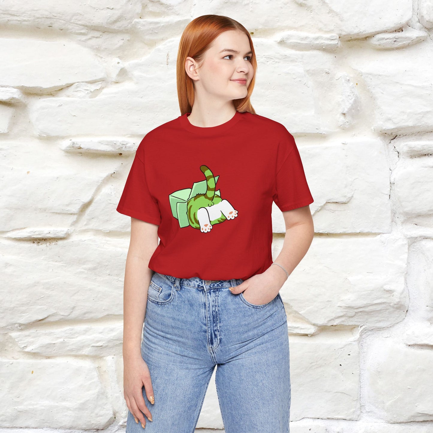 "Think outside the box? No thanks." Cat T-Shirt | Nunu&Miao Studio