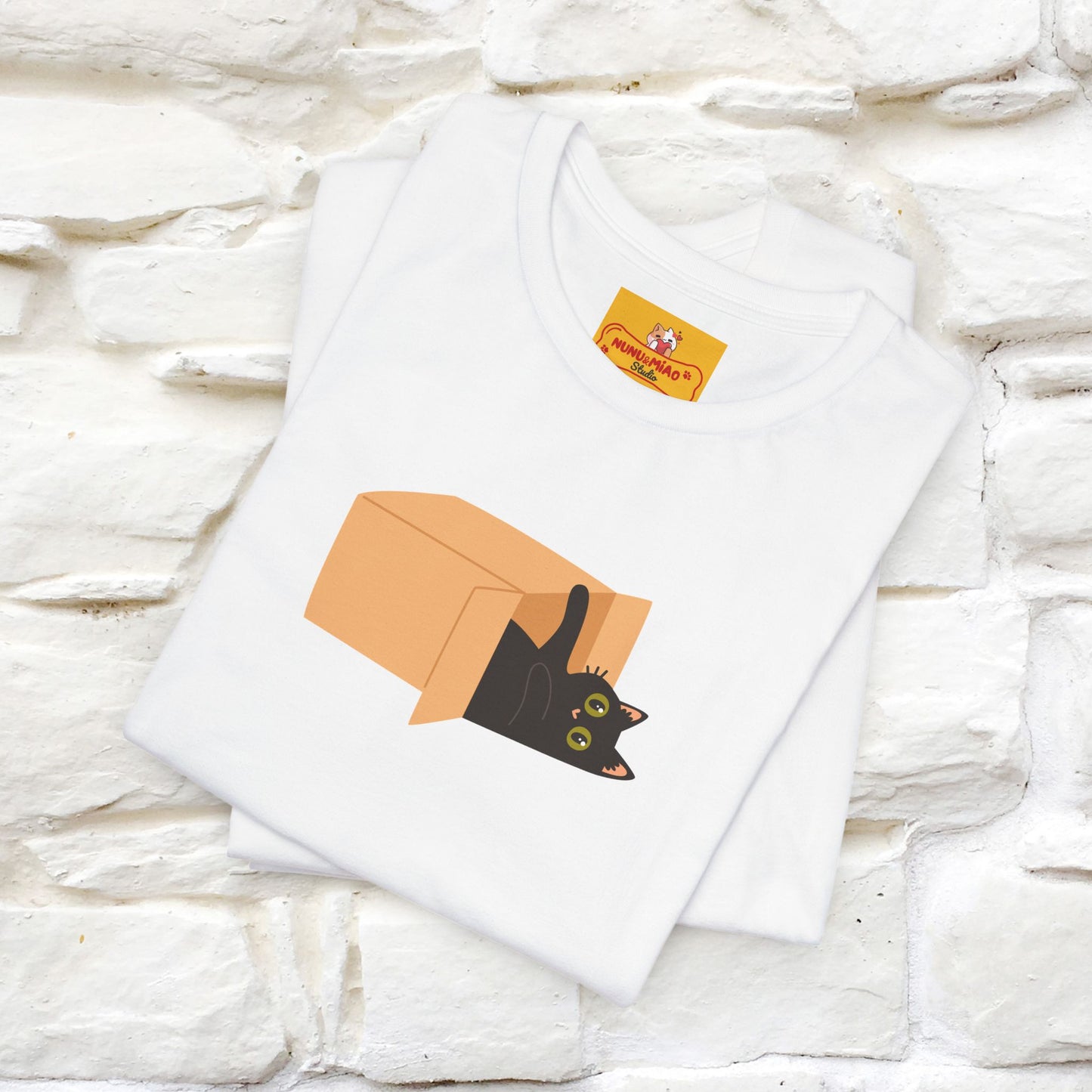 "Think Like There Is No Box" Cat T-Shirt| Front & Back Design | Nunu&Miao Studio