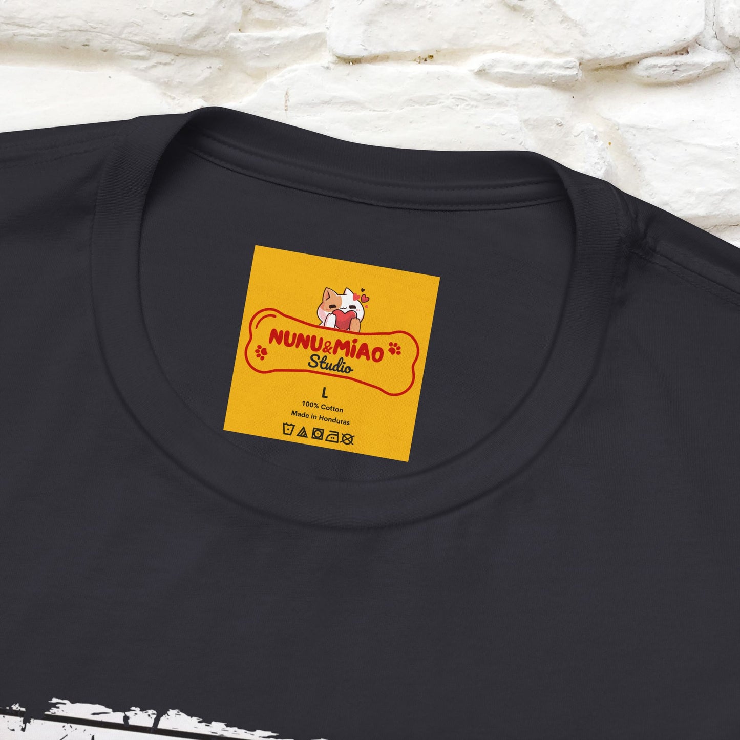 ''I Tore The Toilet Paper'' | Funny Cat T-Shirt | Nunu&Miao Studio