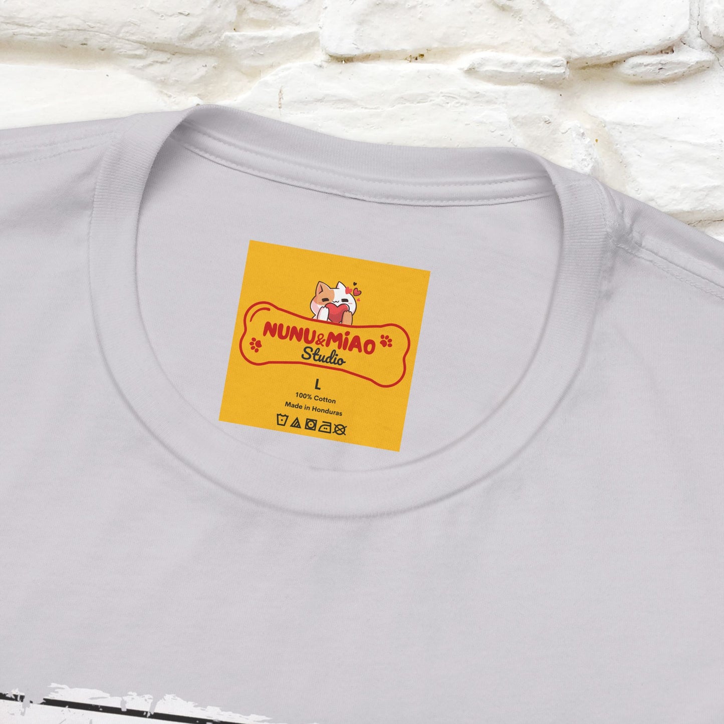 ''I Tore The Toilet Paper'' | Funny Cat T-Shirt | Nunu&Miao Studio