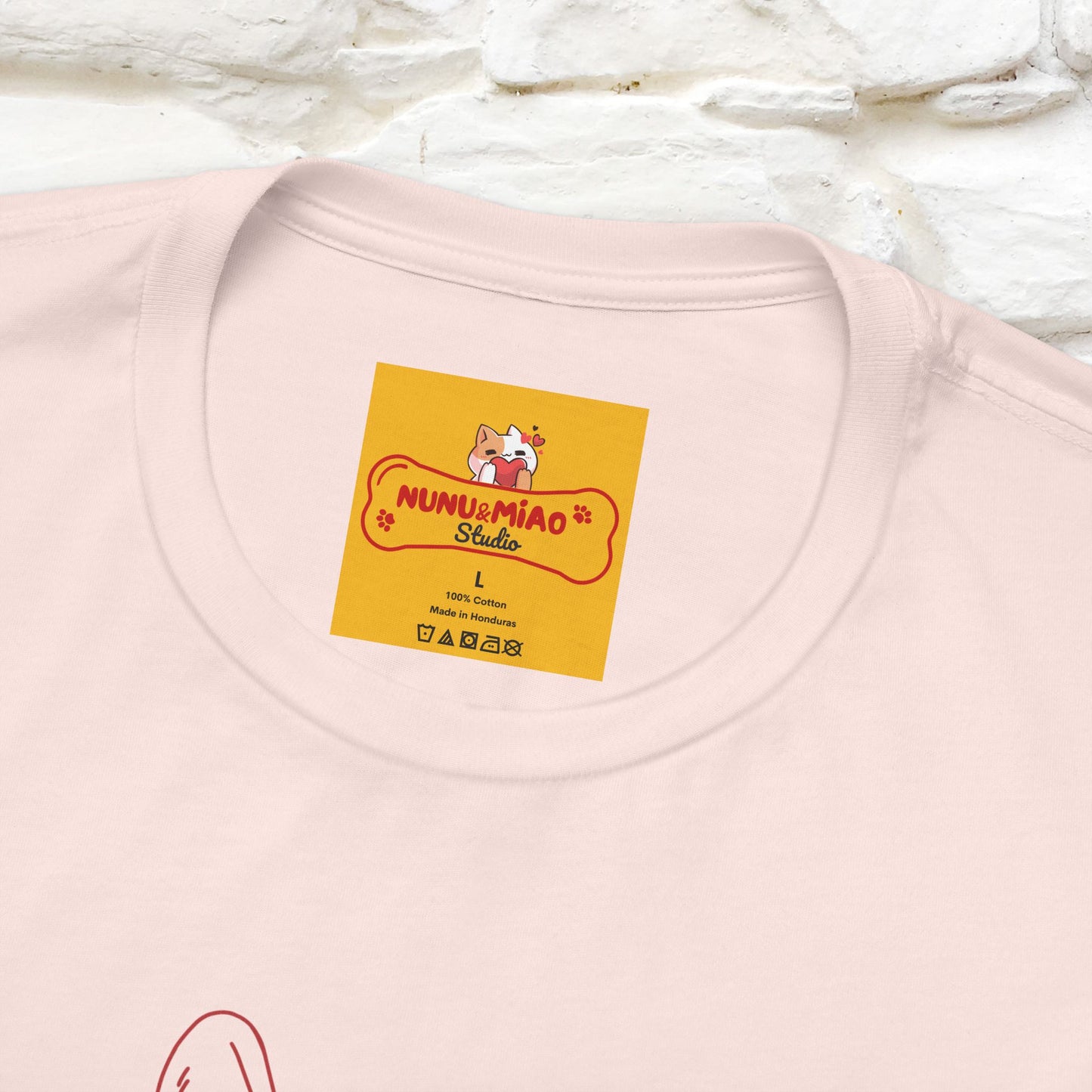 ''Illusion'' Cat T-Shirt Front and Back Design | Nunu&Miao Studio