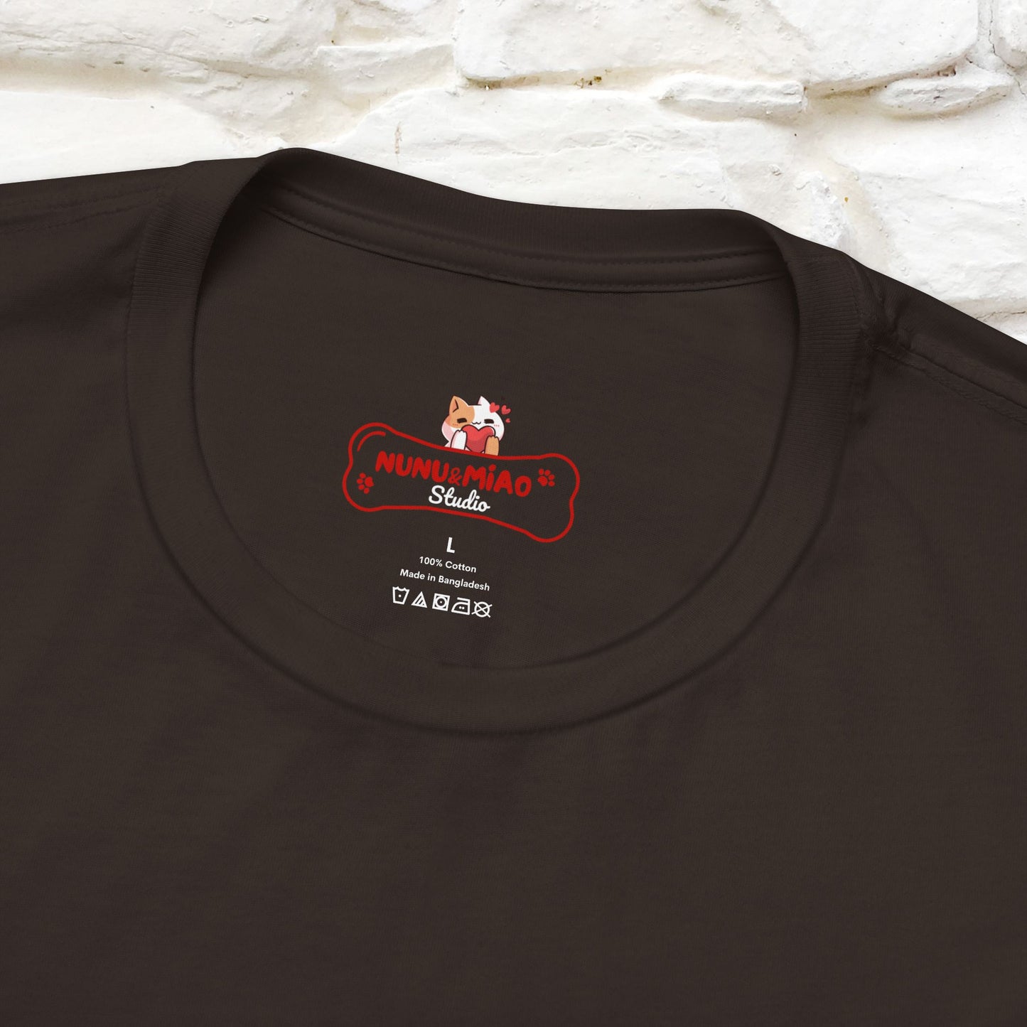 "Hello Autumn" Cat T-Shirt for Men & Women | 100% Cotton* | Cozy Fall Fashion - Nunu&Miao Studio