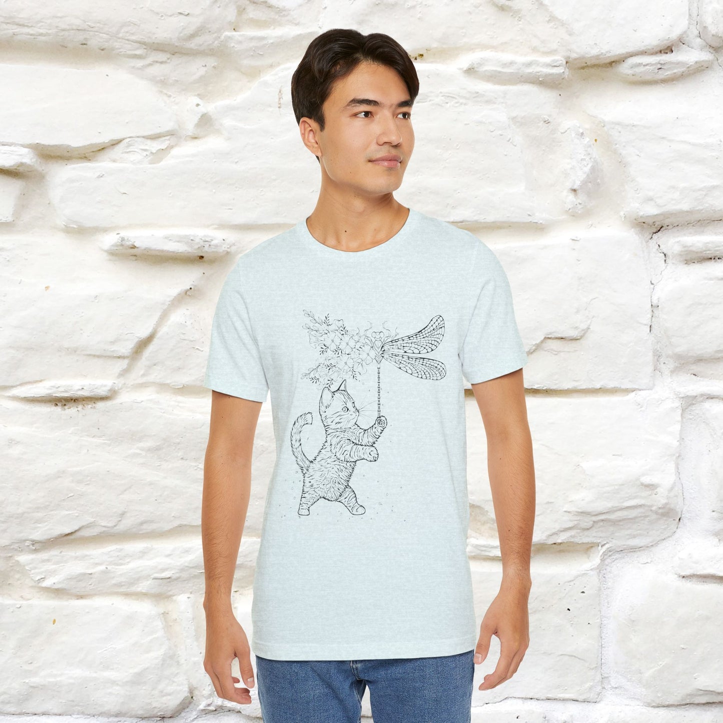 "The cat  And The Dragon Fly" Cat T-shirt for Men & Women | 100% Cotton*🐾