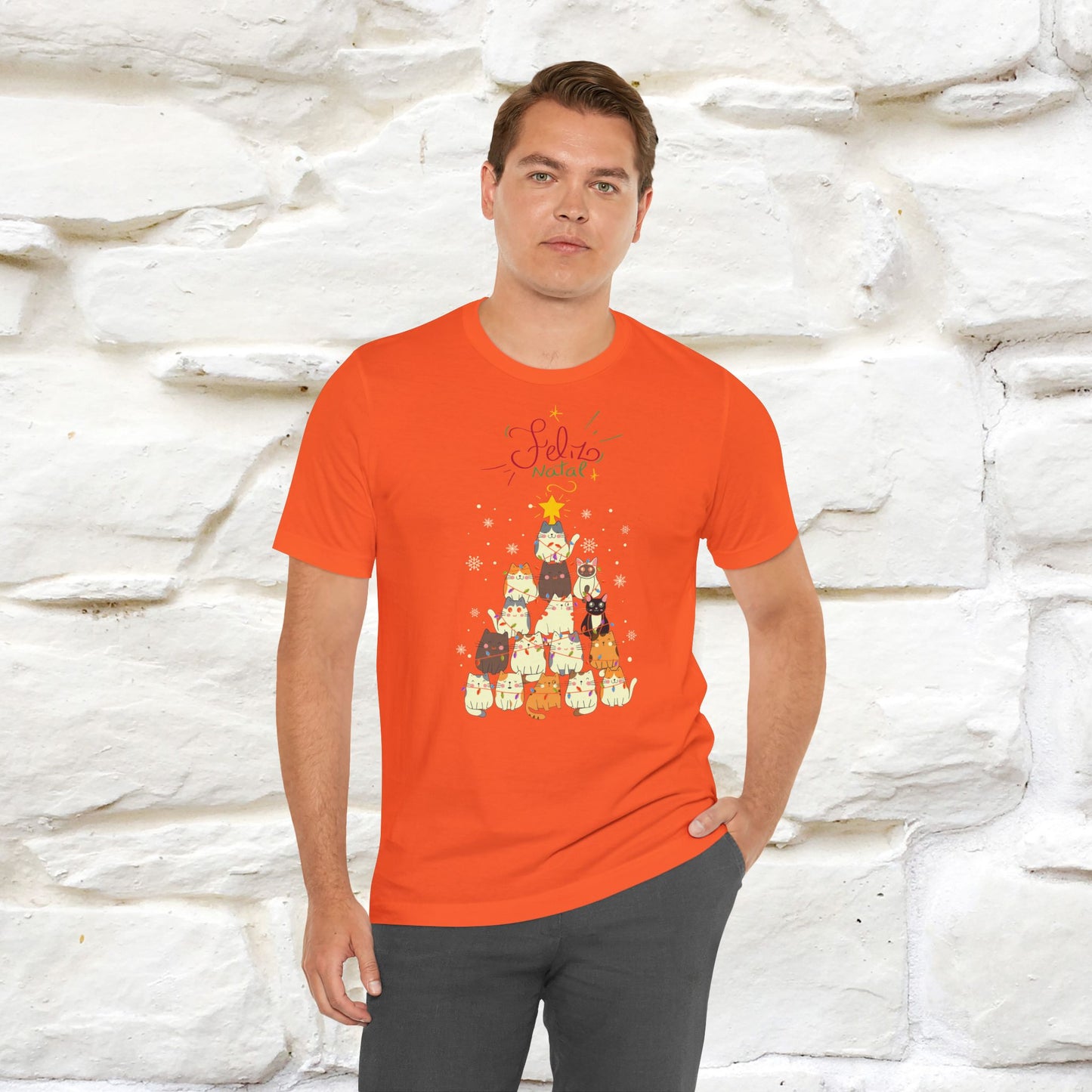 "Feliz Natal" Cat T-shirt for Men & Women | 100% Cotton* 🐾 | Festive Holiday Tee