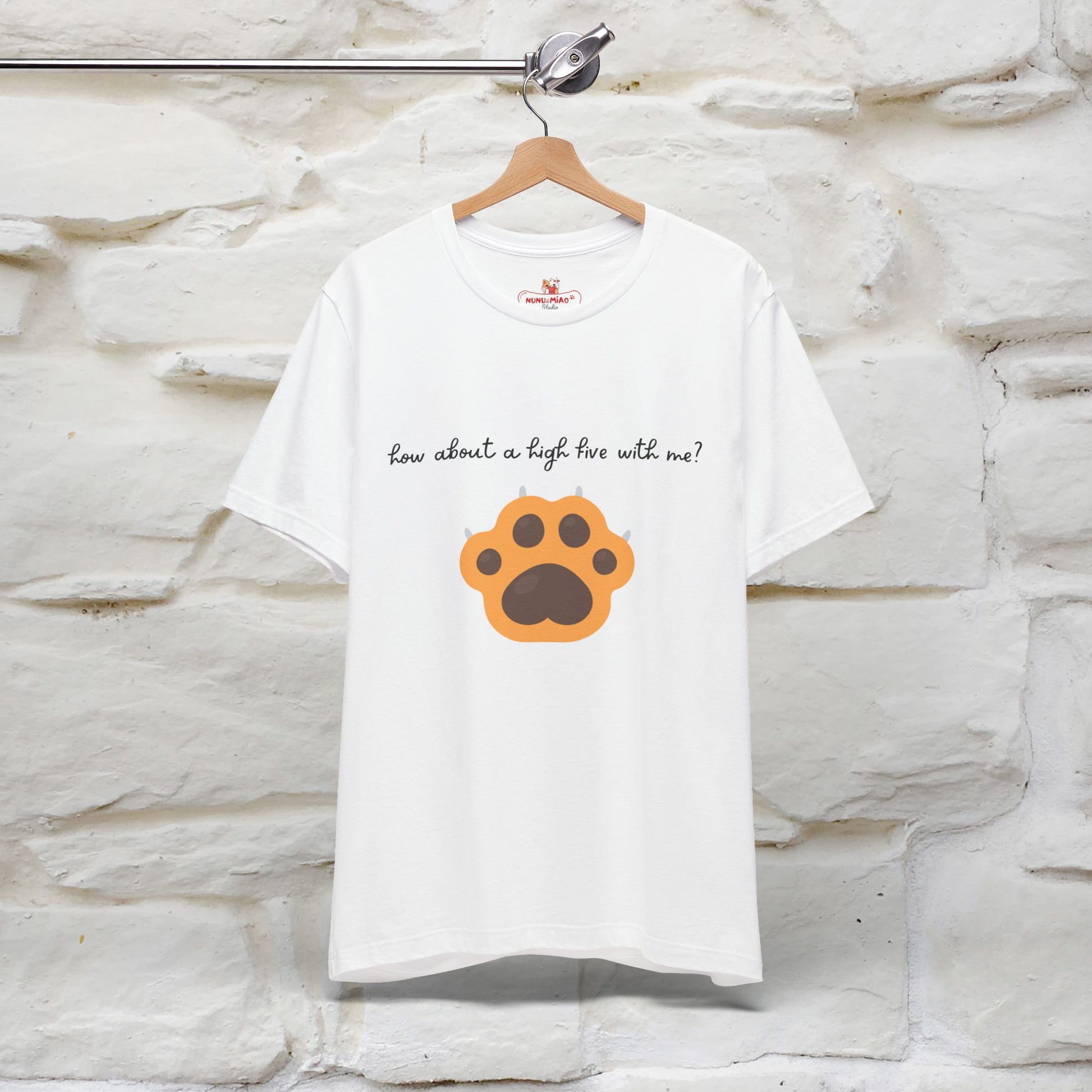 "How About A High Five With Me?" Cat T-shirt for Men & Women | 100% Cotton* - Nunu&Miao Studio
