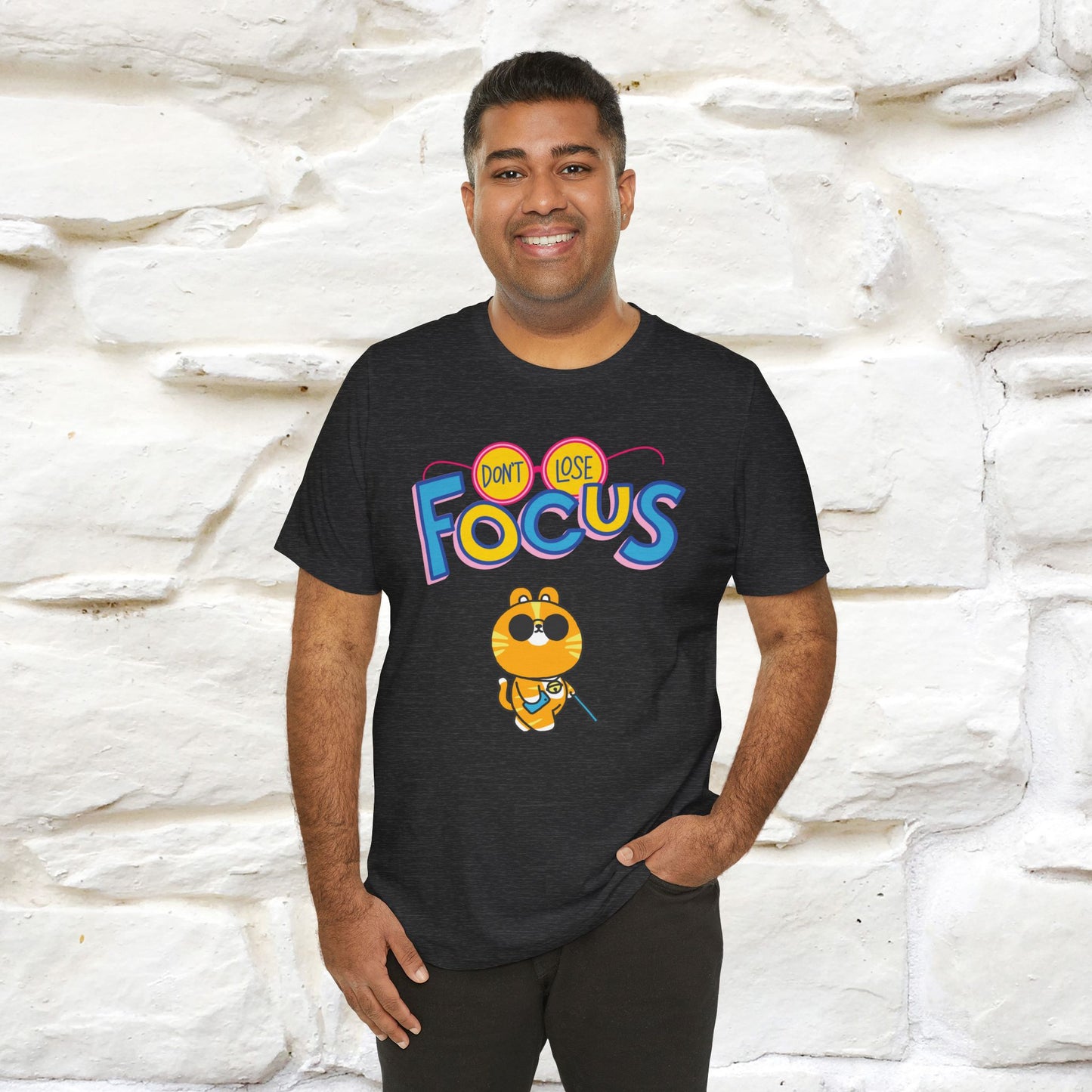 Don’t Lose Focus Cat T-Shirt for Men & Women | 100% Cotton* Motivational & Funny Tee