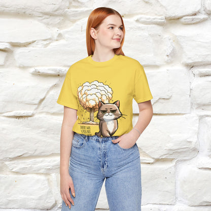 ''The Red Dot Chase'' Funny Cat T-Shirt | Nunu&Miao Studio