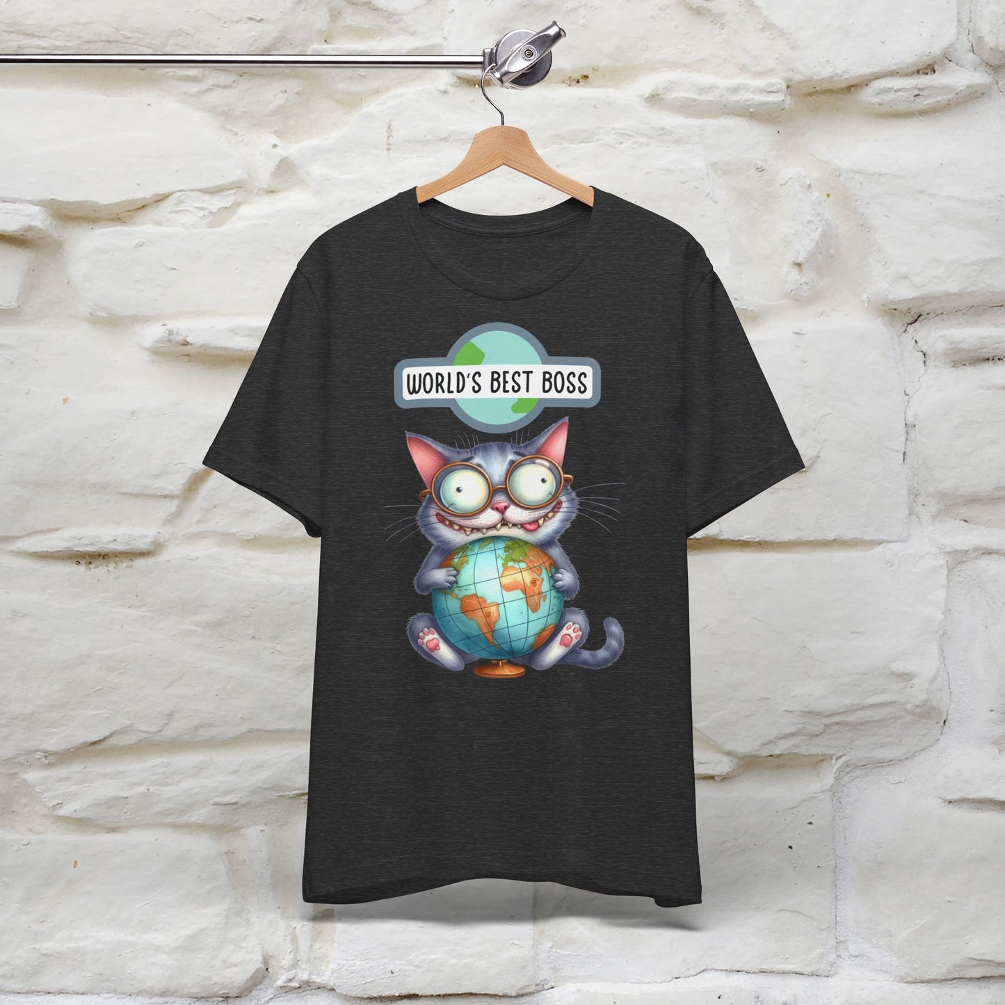 "World's Best Boss" Cat T-shirt for Men & Women | 100% Cotton 🐾 | Funny Cat Lover Tee