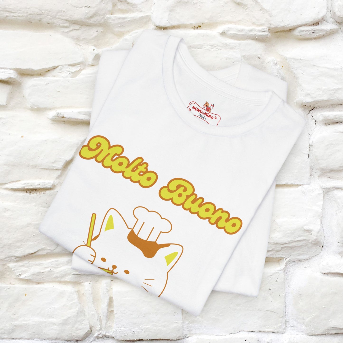 “Molto Buono Cat T-Shirt | Italian-Inspired Cat Shirt for Men & Women | 100% Cotton”