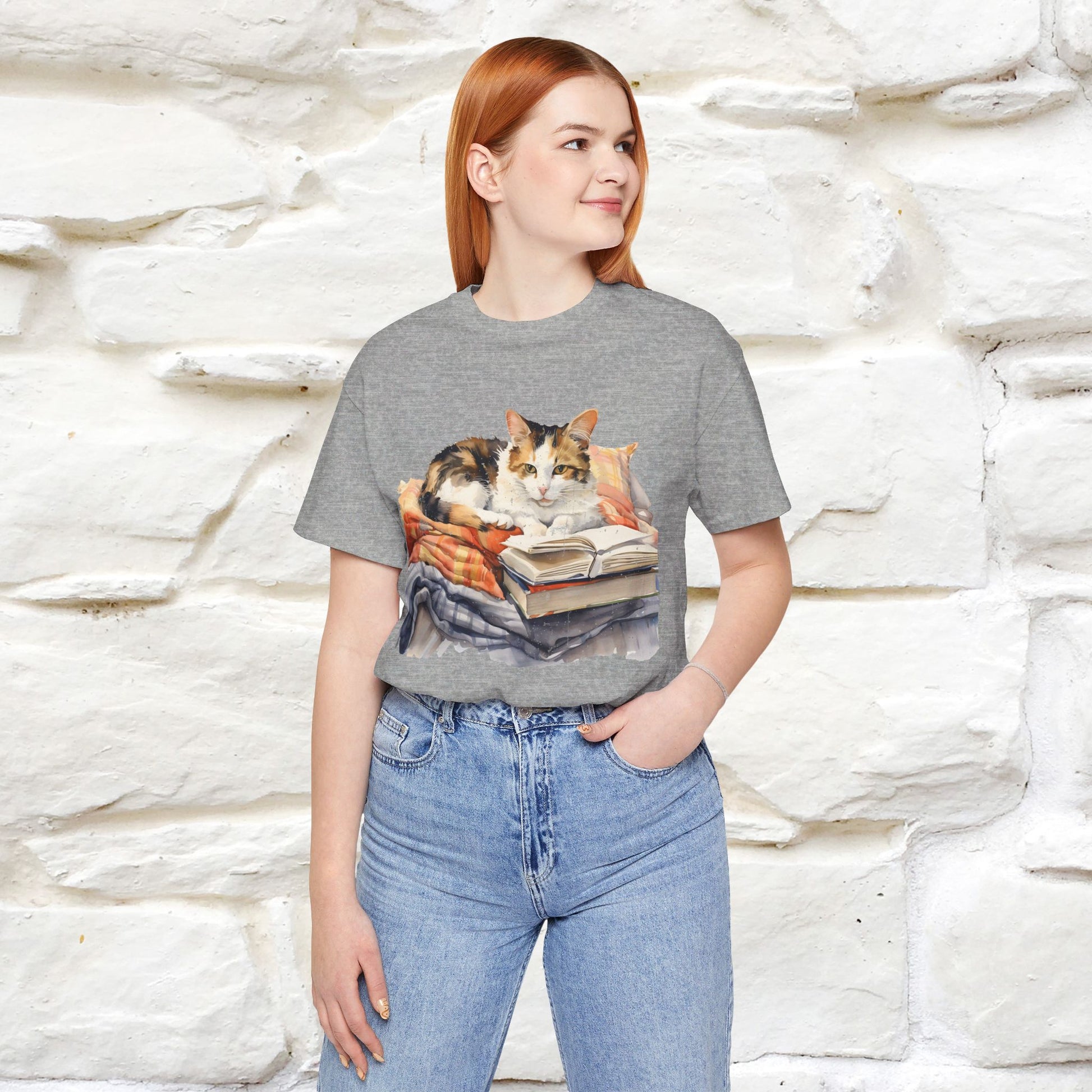 "Literary Catnap" T-shirt for Women 100% Cotton* - Nunu&Miao Studio