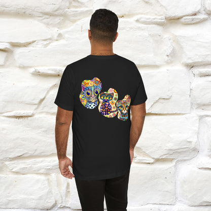 "Museum Cat T-Shirt for Men & Women | 100% Cotton* Artistic Cat Lover Tee 🐾"