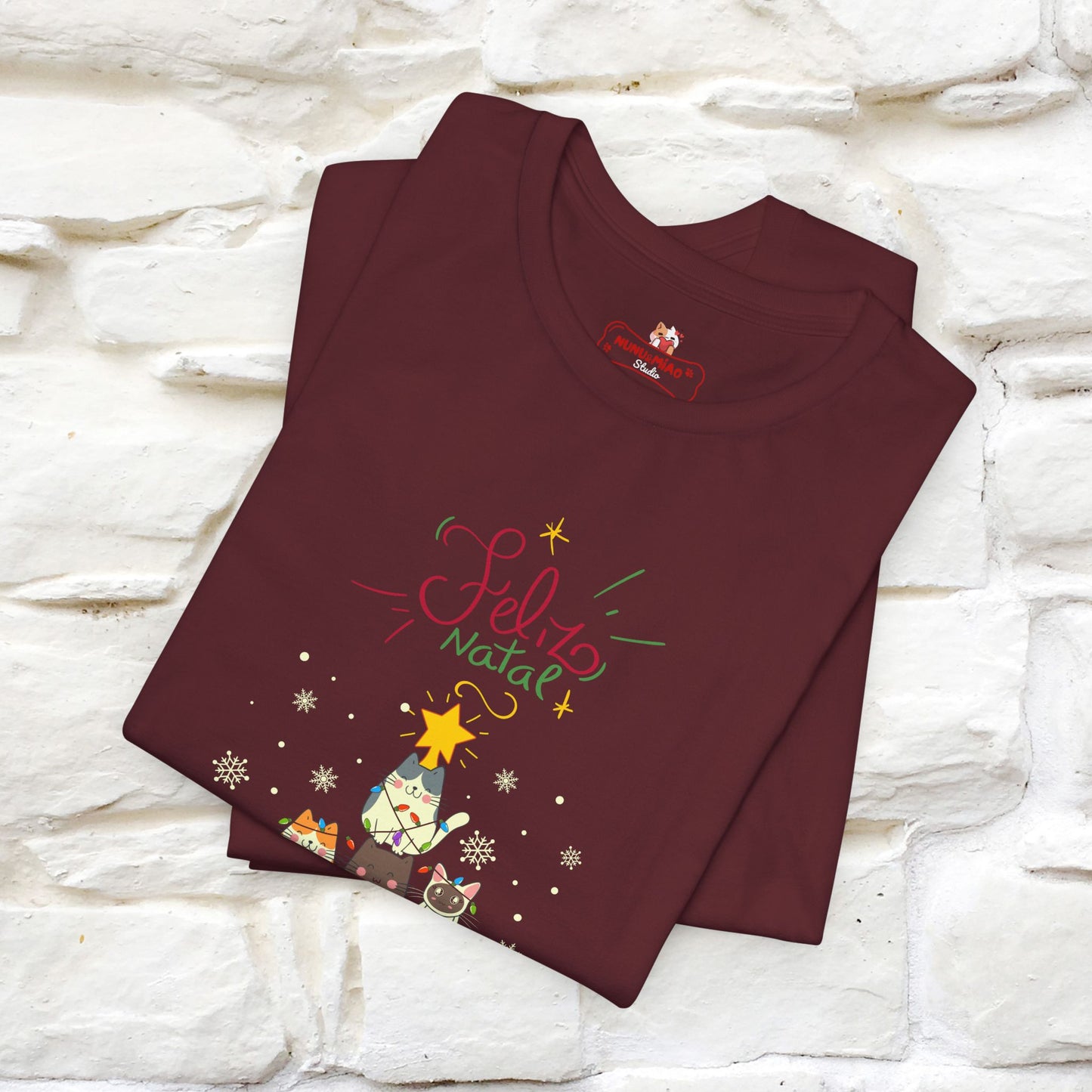 "Feliz Natal" Cat T-shirt for Men & Women | 100% Cotton* 🐾 | Festive Holiday Tee