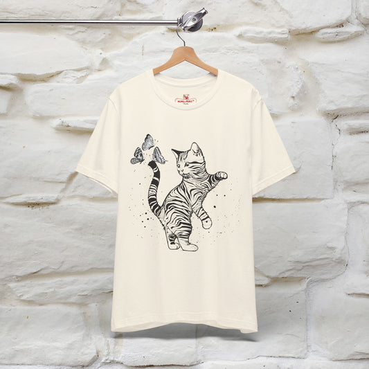 "The cat And The Butterfly" Cat T-shirt for Men & Women | 100% Cotton* 🐾