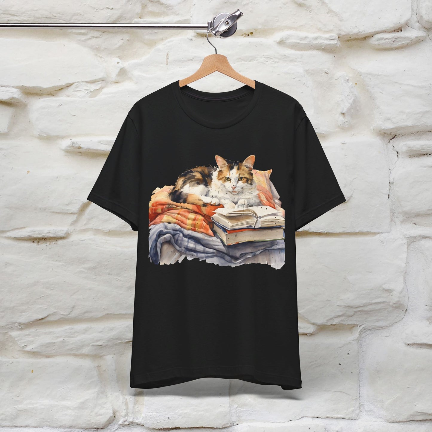 "Literary Catnap" T-shirt for Women 100% Cotton* - Nunu&Miao Studio