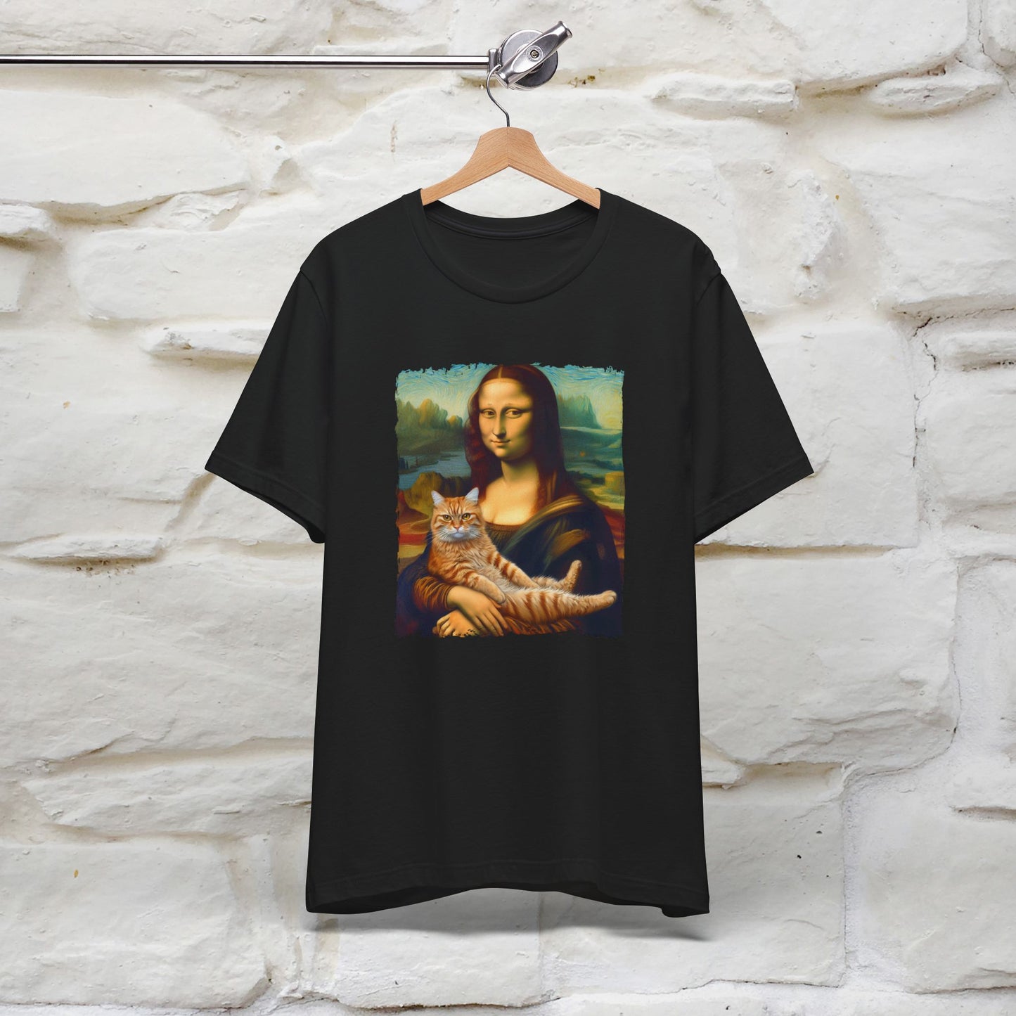 Mona Lisa’s Cat T-Shirt | Classic Art-Inspired Cat Tee for Men & Women | 100% Cotton