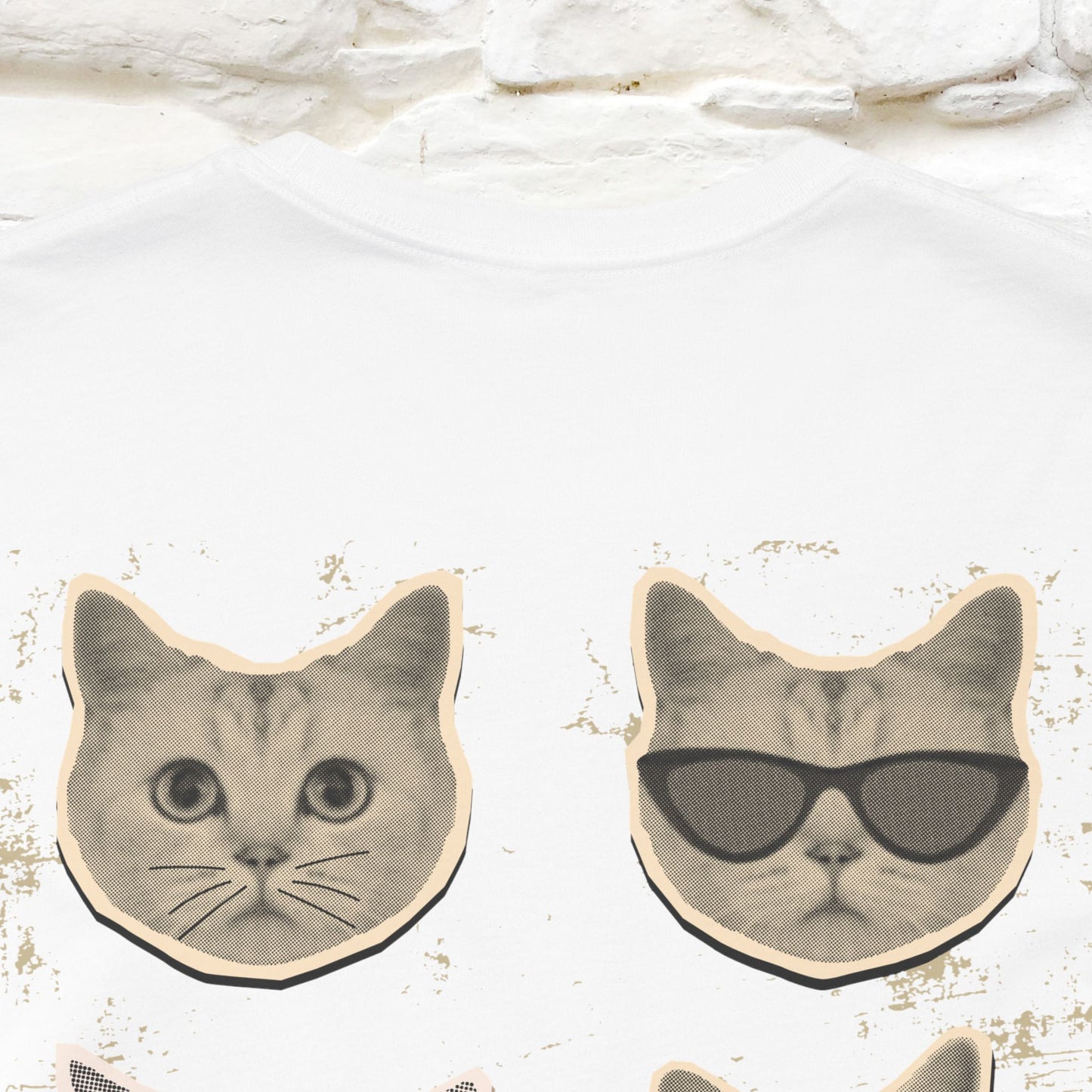 ''Vintage Cat''  Cat T-Shirt | Nunu&Miao Studio
