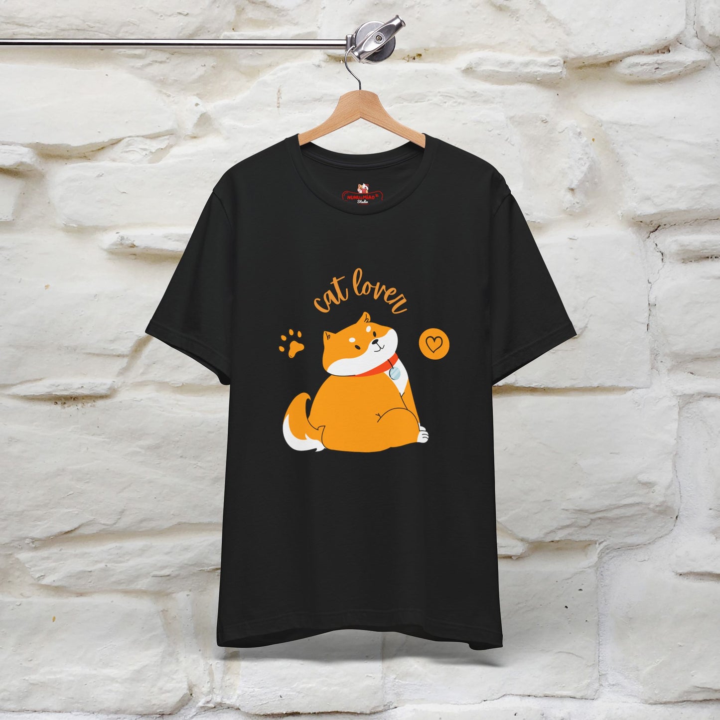 "Cat Lover" T-Shirt for Men & Women | 100% Cotton* | Purrfect Gift for Cat Enthusiasts