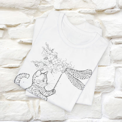 "The cat  And The Dragon Fly" Cat T-shirt for Men & Women | 100% Cotton 🐾