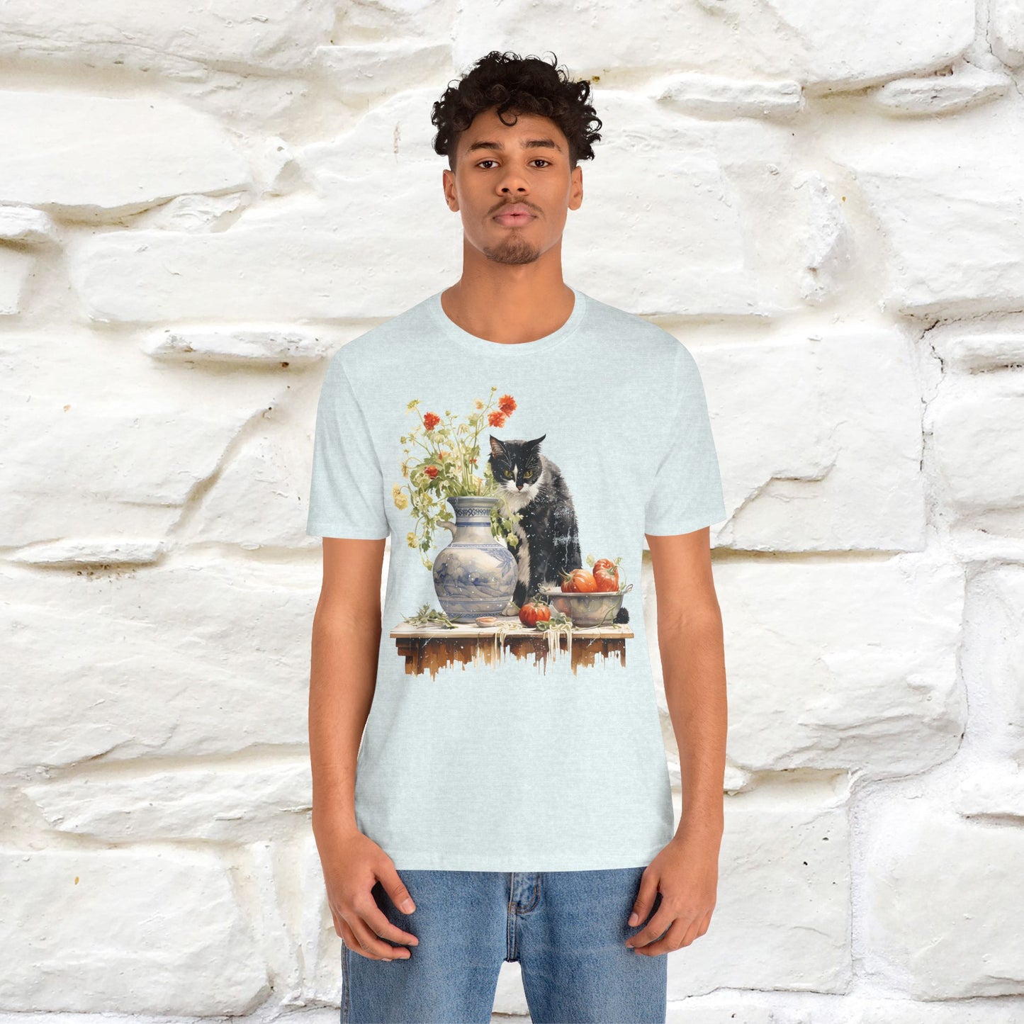 ''THe Cat and The Vase '' T-shirt for Men and Women 100% Cotton*