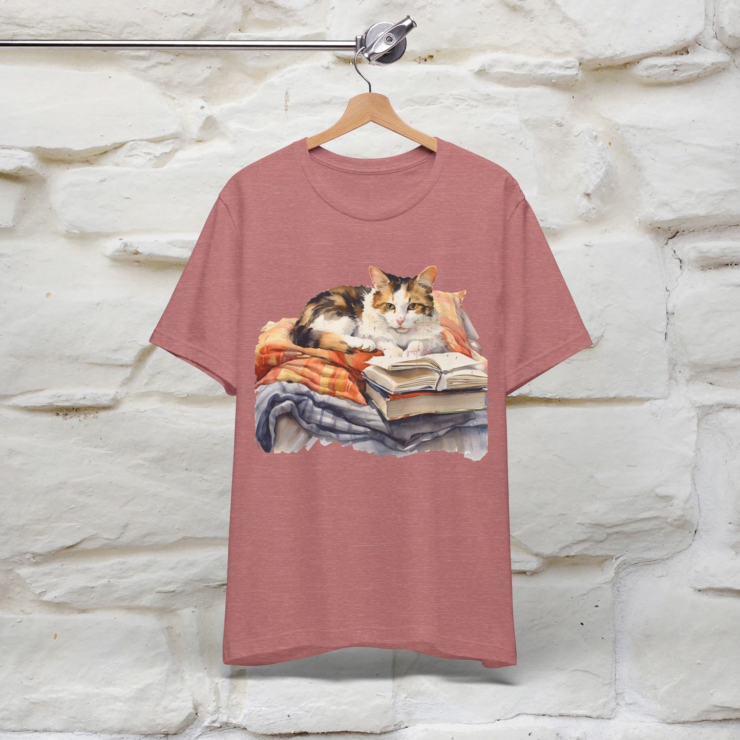 "Literary Catnap" T-shirt for Women 100% Cotton* - Nunu&Miao Studio