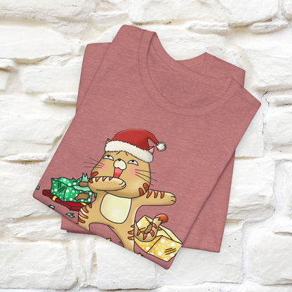 “Funny Santa Claws T-Shirt | Festive Cat Christmas Shirt for Men & Women | 100% Cotton*”