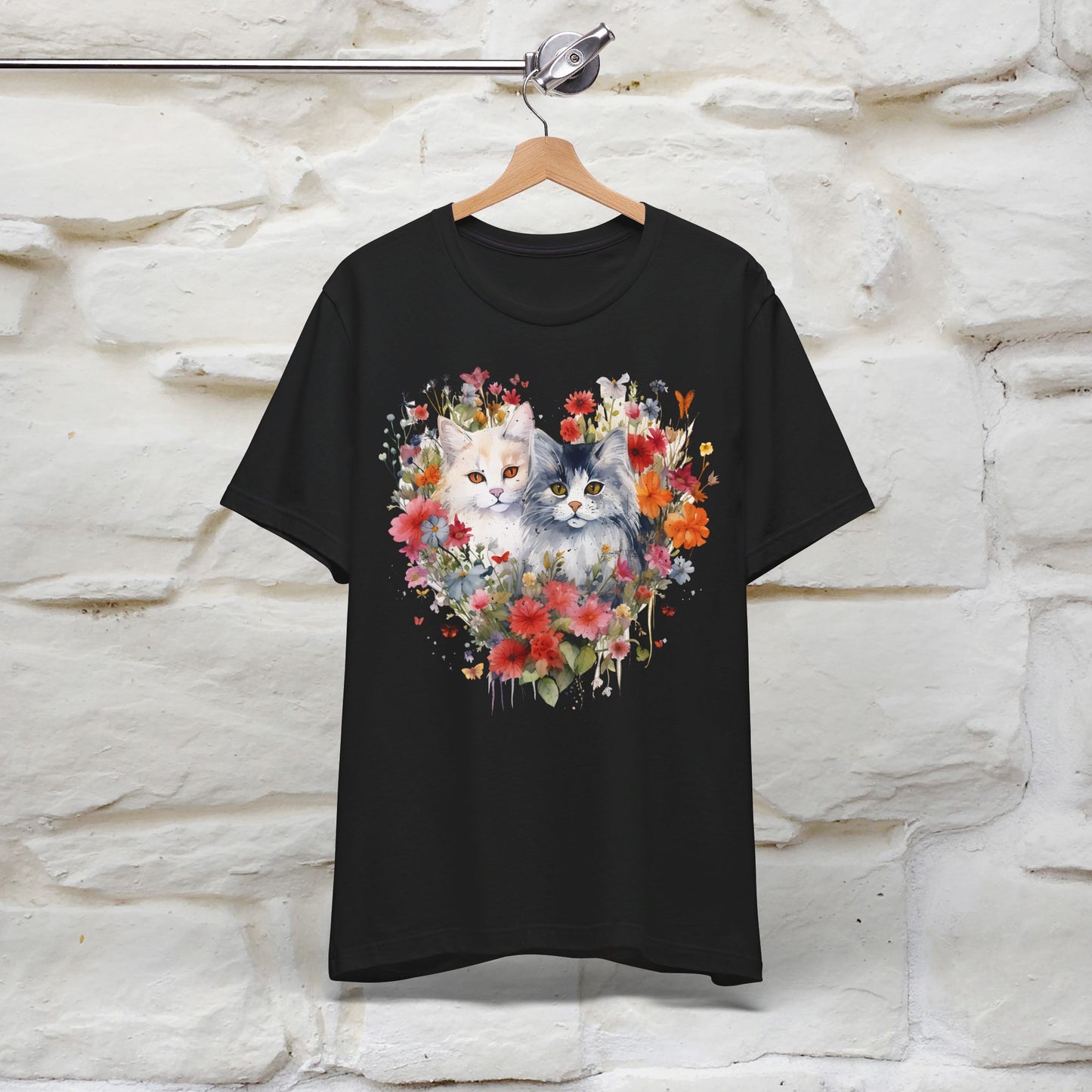 ''Heart Of Flower'' Cat T-shirt for Women 100% Cotton* - Nunu&Miao Studio