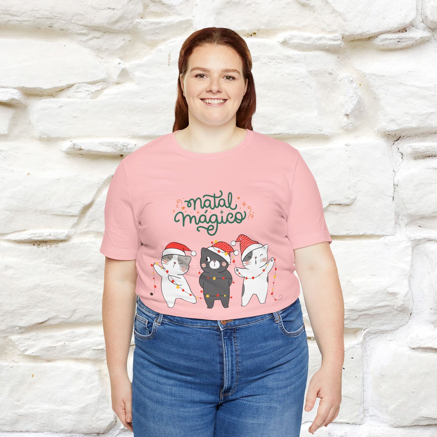 "Natal Magico" Cat T-shirt  |Nunu&Miao Studio - Nunu&Miao Studio