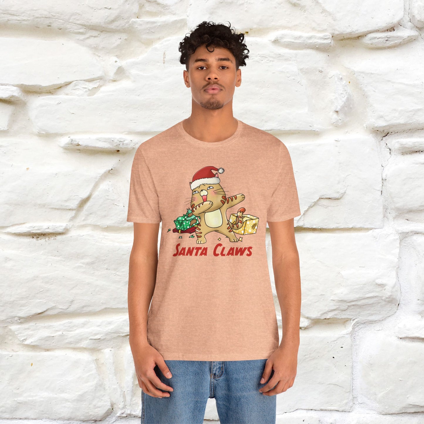 “Funny Santa Claws T-Shirt | Festive Cat Christmas Shirt for Men & Women | 100% Cotton*”