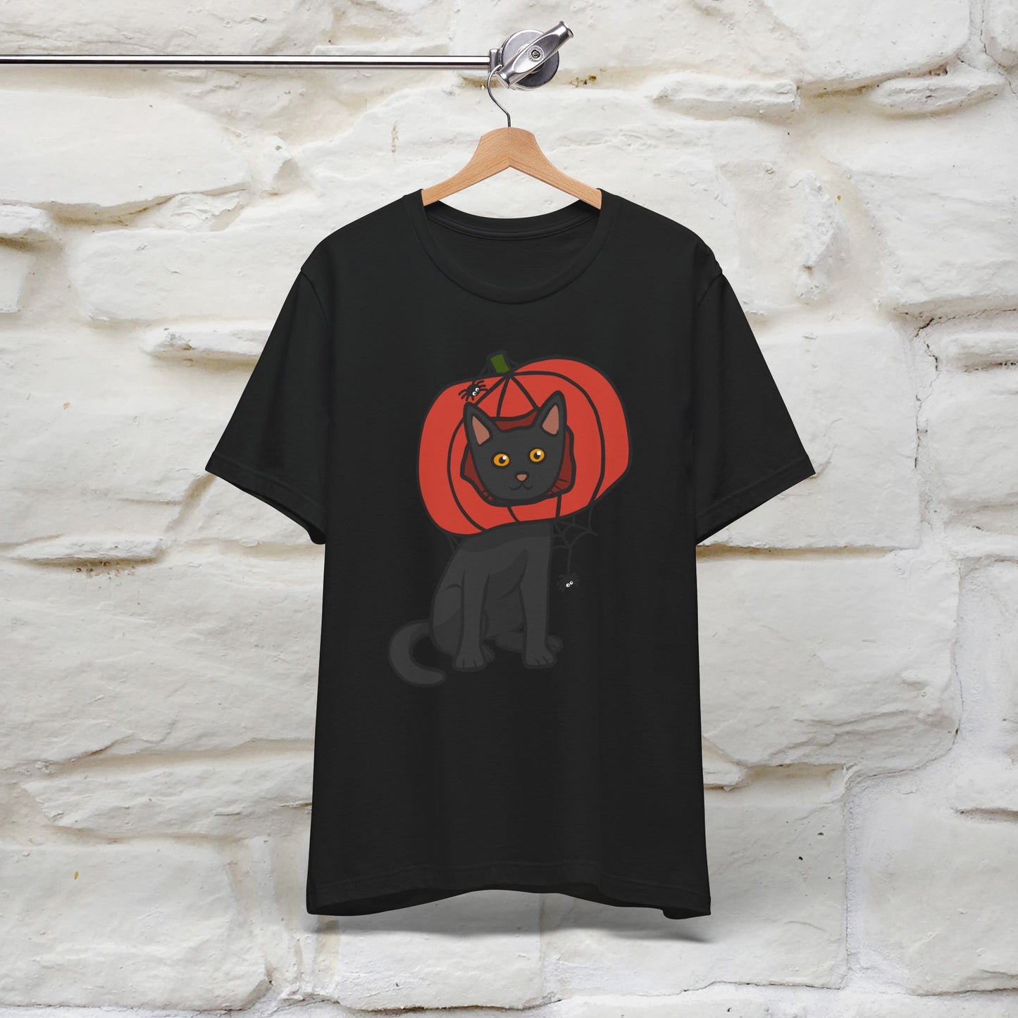 ''Black Cat And The Pumkin'' Unisex T-shirt 100% Cotton*