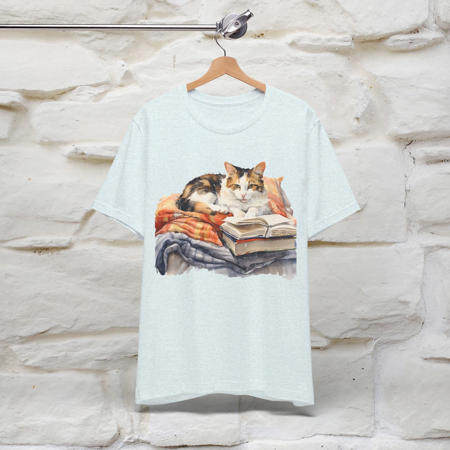 "Literary Catnap" T-shirt for Women 100% Cotton* - Nunu&Miao Studio