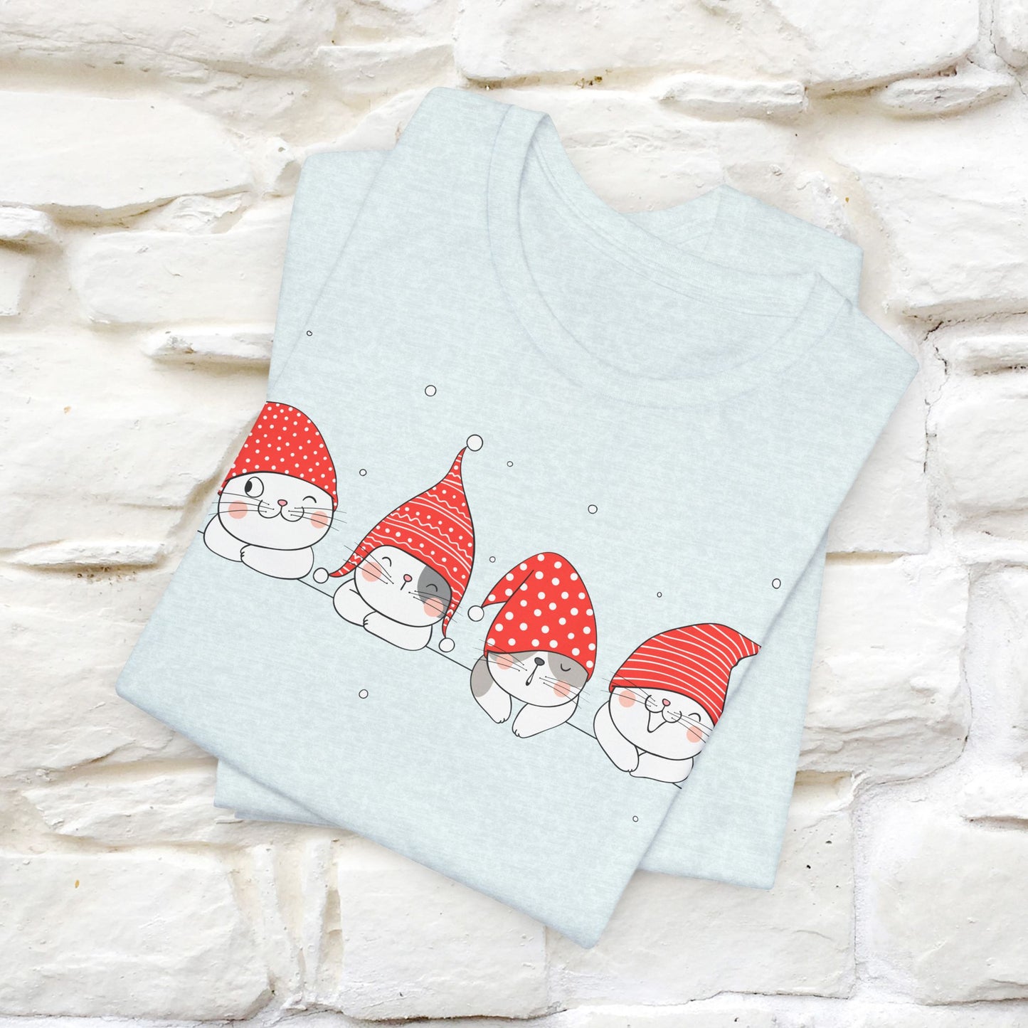 Christmas Cute Cats T-shirt for Men & Women | 100% Cotton* 🐾