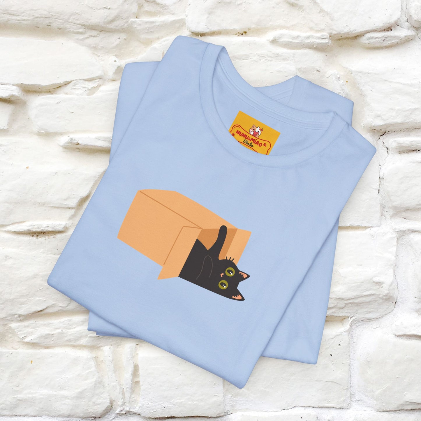 "Think Like There Is No Box" Cat T-Shirt| Front & Back Design | Nunu&Miao Studio