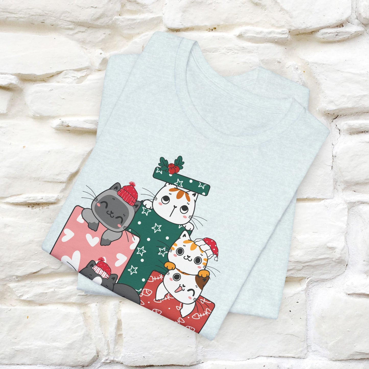 Christmas Cat Gift T-Shirt | Perfect Holiday Cat Shirt for Men & Women | 100% Cotton