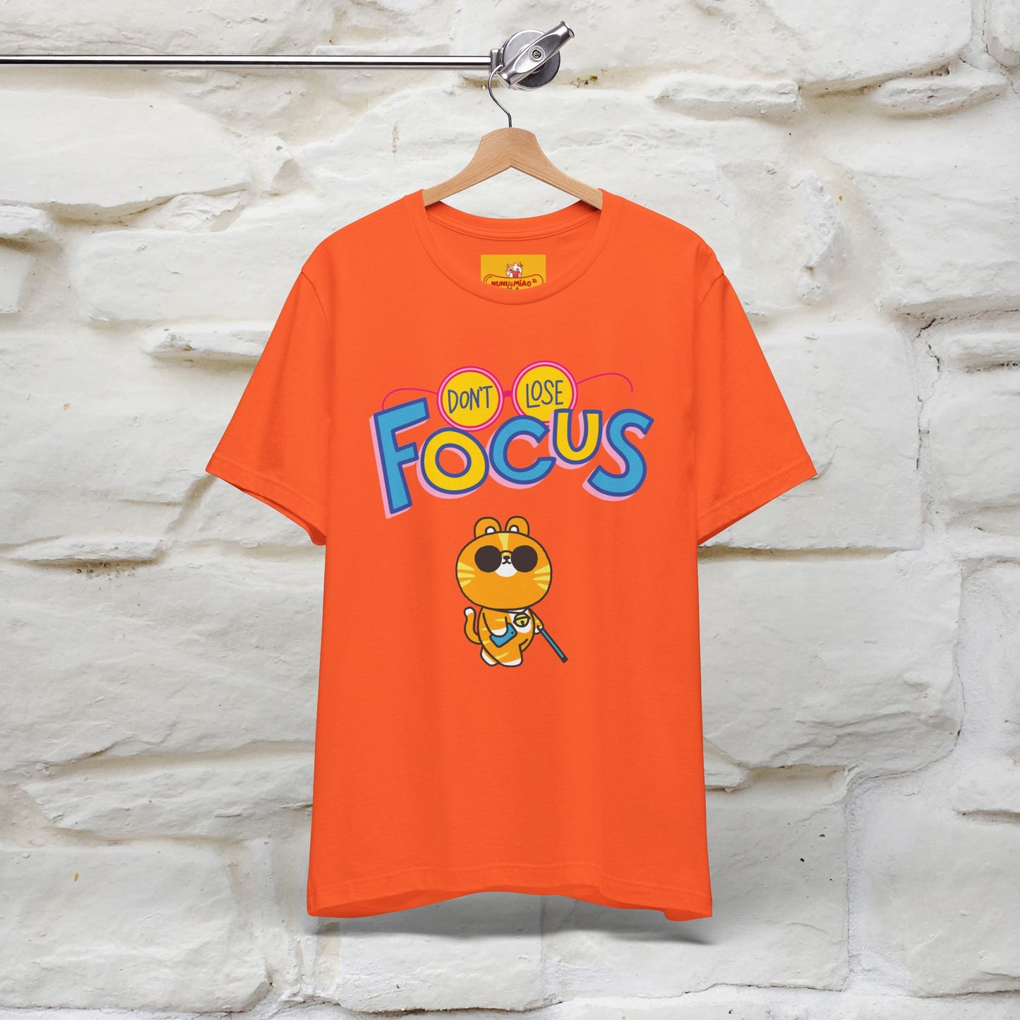 ''Don’t Lose Focus'' Cat T-Shirt | Nunu&Miao Studio - Nunu&Miao Studio