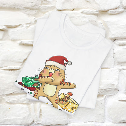 “Funny Santa Claws T-Shirt | Festive Cat Christmas Shirt for Men & Women | 100% Cotton*”