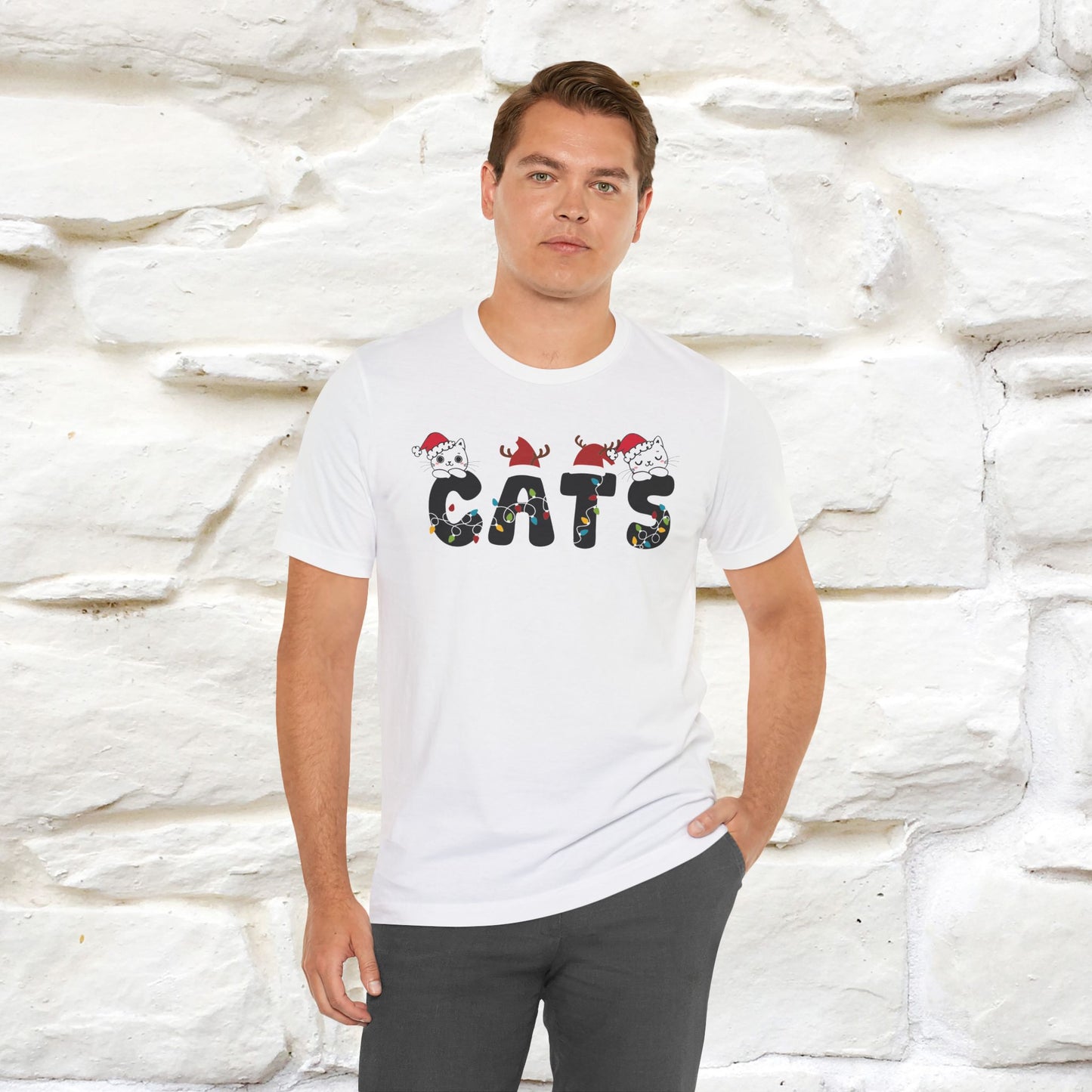 “Cats Christmas T-Shirt | Festive Cat T-Shirt for Men & Women | 100% Cotton”