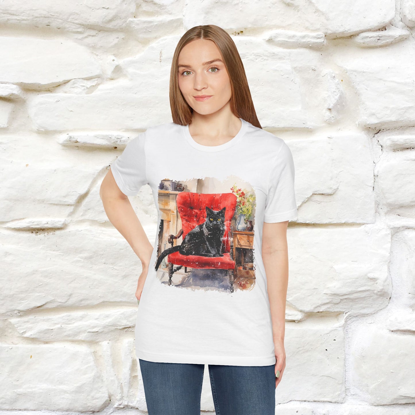 "Chair Majesty with the Black Cat" T-shirt for Women | 100% Cotton*